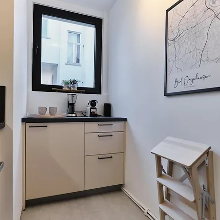 Stadtversteck - Zentral - 5min Zur Bali Therme Und Gop - Boxspringbett Apartment