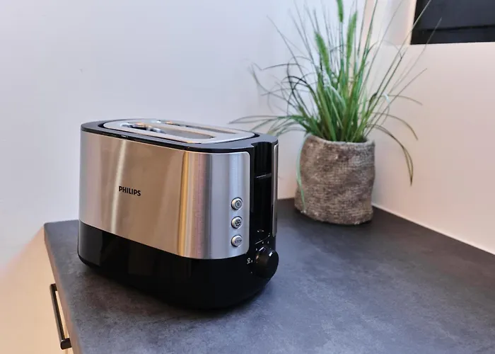 Stadtversteck - Zentral - 5min Zur Bali Therme Und Gop - Boxspringbett